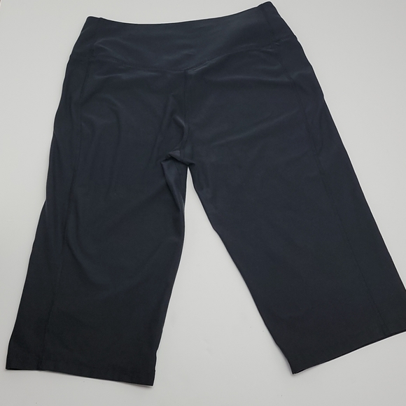 Women Nike  Dri-Fit Legging - Picture 4 of 7